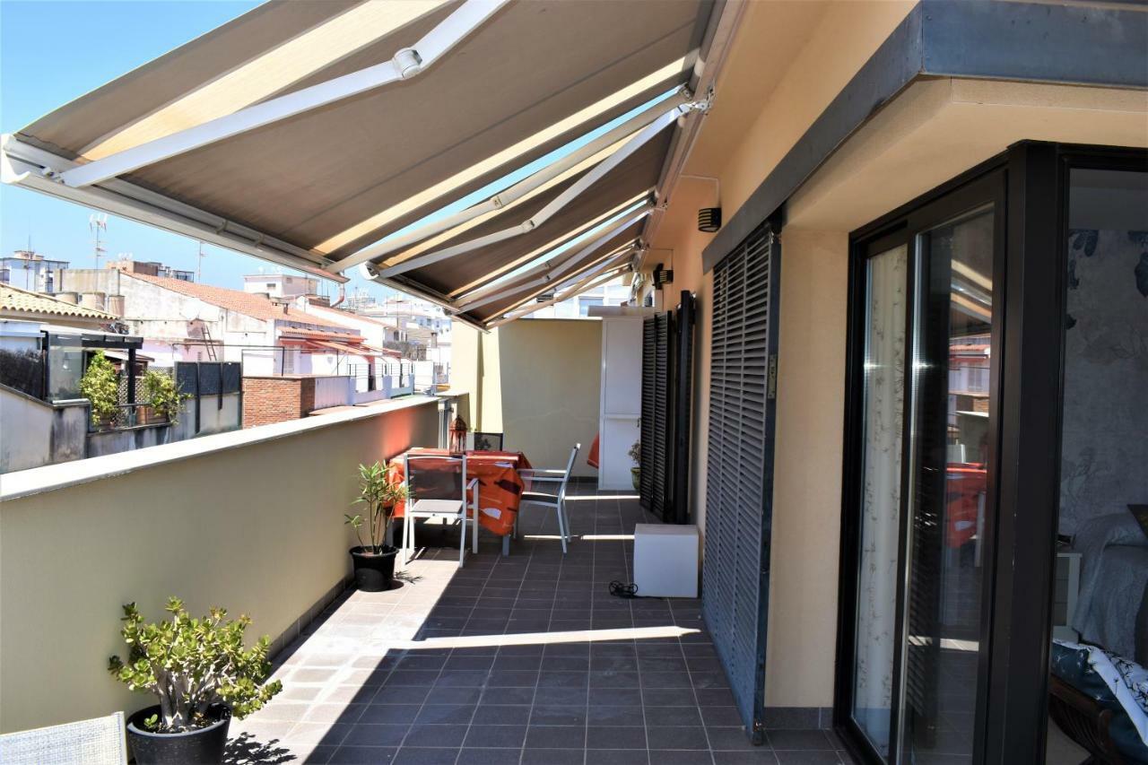 Sunset Penthouse Sitges Apartment Bagian luar foto
